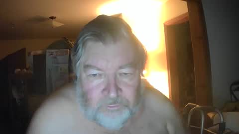Snapshot of bear8620 chatting on 05.17.26 bear online show from 05.17.26