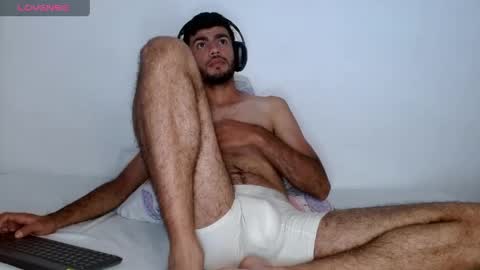 Snapshot of bear_97s chatting on 06.01.26 Pipe online show from 06.01.26