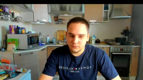 Snapshot of bear_beer130 chatting on 04.08.26 bear_beer130 online show from 04.08.26