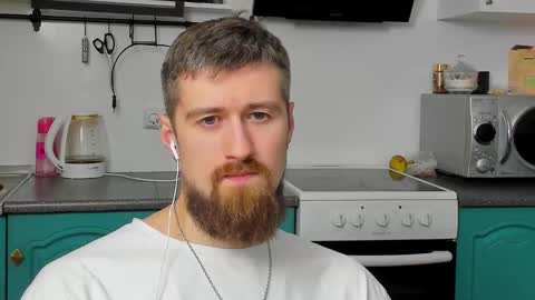 Zeus online show from 12.20.25