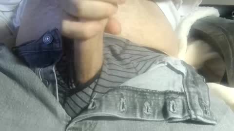 Snapshot of beardhard247 chatting on 11.04.25 beardhard247 online show from 11.04.25