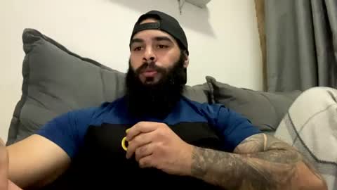 Snapshot of beardmax chatting on 06.19.26 Min online show from 06.19.26