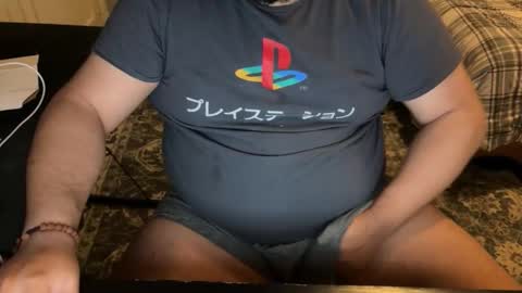 Snapshot of beardudeguy chatting on 02.18.26 beardudeguy online show from 02.18.26