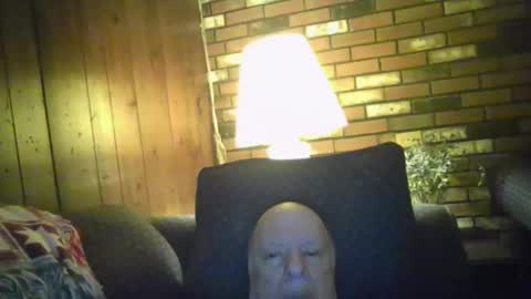 Please suck my nipples and cam with me now to a hot orgasm together on cam online show from 11.22.25