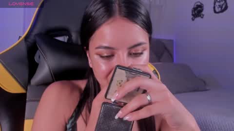 MELANI online show from 02.06.25