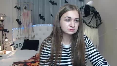 beataangel online show from 10.21.25