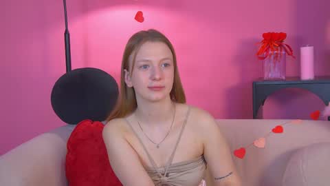 Snapshot of beatricebinoche chatting on 02.13.26 Beatrice online show from 02.13.26