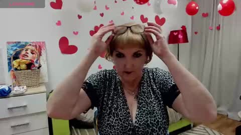 your Lana online show from 02.08.25