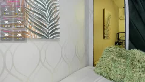 Snapshot of beautifulgirl4u_ chatting on 03.13.26 online show from 03.13.26