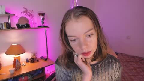 Eliise online show from 12.13.24