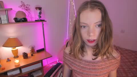 Eliise online show from 01.06.25