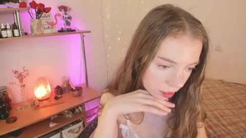 Eliise online show from 05.04.26