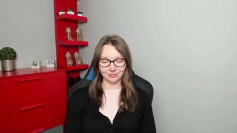 Zoe online show from 10.07.25