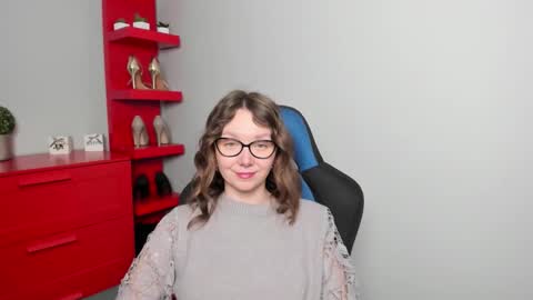 Zoe online show from 10.16.25