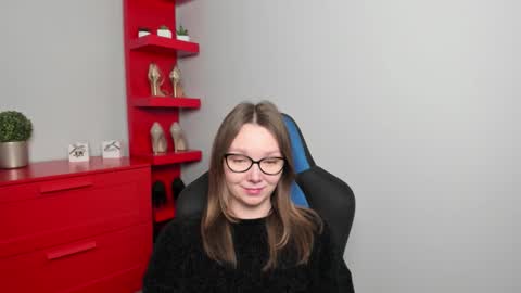 Snapshot of beautyzoexx chatting on 11.05.25 Zoe online show from 11.05.25