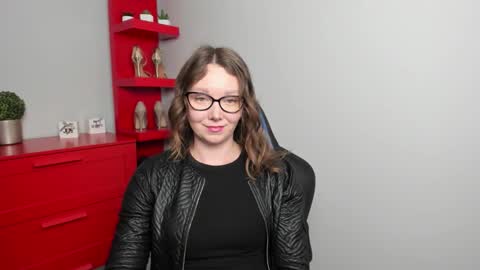 Snapshot of beautyzoexx chatting on 11.07.25 Zoe online show from 11.07.25