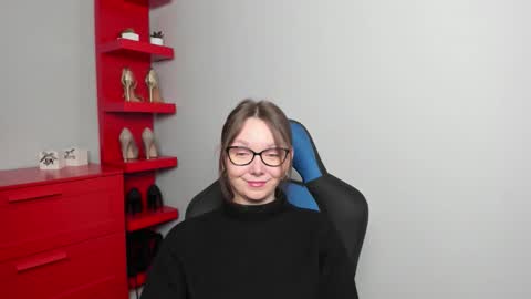 Snapshot of beautyzoexx chatting on 12.02.25 Zoe online show from 12.02.25