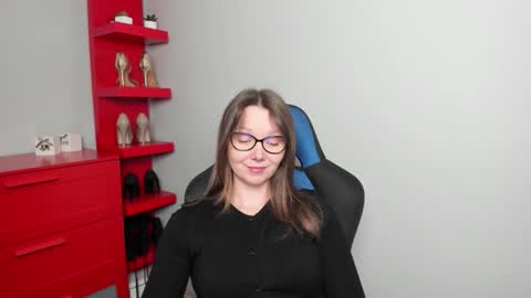 Snapshot of beautyzoexx chatting on 12.03.25 Zoe online show from 12.03.25