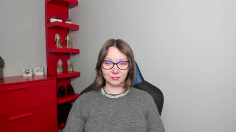 Snapshot of beautyzoexx chatting on 12.19.25 Zoe online show from 12.19.25