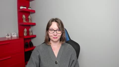 Snapshot of beautyzoexx chatting on 12.22.25 Zoe online show from 12.22.25