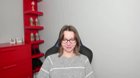 Zoe online show from 02.10.26