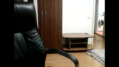 Snapshot of becasmith chatting on 02.20.25 Becca-Van-Boa online show from 02.20.25