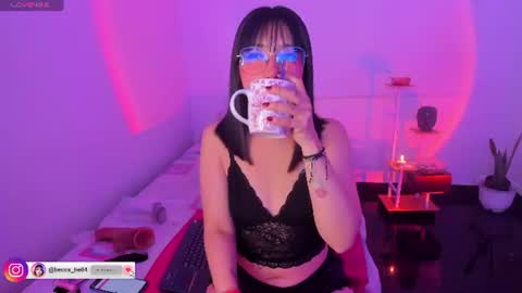Snapshot of becca_be_ chatting on 06.21.26 Becca is here online show from 06.21.26