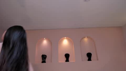 Snapshot of beccabaxter chatting on 03.06.25 Am Becca online show from 03.06.25