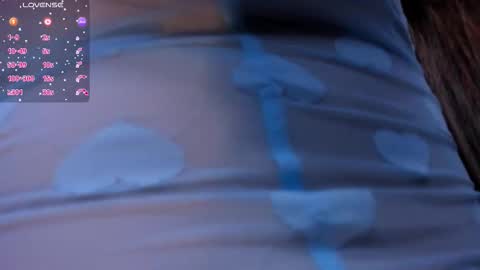 Snapshot of beccabaxter chatting on 10.14.25 Am Becca online show from 10.14.25