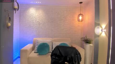 Snapshot of beccabaxter chatting on 02.23.26 Am Becca online show from 02.23.26