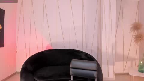 Snapshot of beccabaxter chatting on 03.17.26 Am Becca online show from 03.17.26