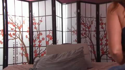BeccaDelux online show from 05.14.26