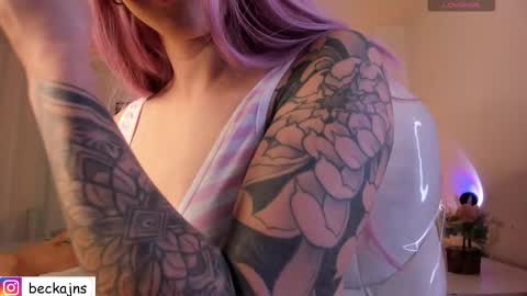 Marzhie online show from 10.10.25