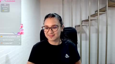 Daniela online show from 02.21.25