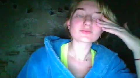 BeckiXJewelqw online show from 04.02.26