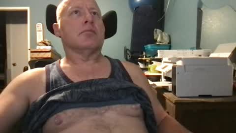 Snapshot of beckster040 chatting on 06.16.26 beckster online show from 06.16.26