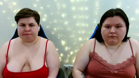 BeckyAndEllen online show from 03.29.26