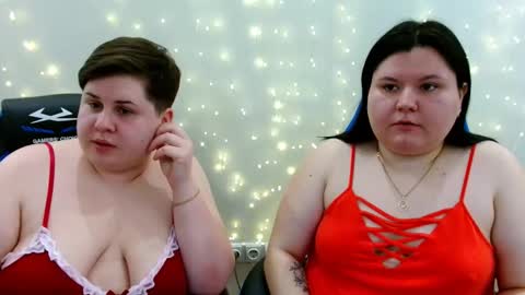 BeckyAndEllen online show from 04.13.26