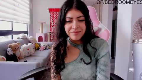 Snapshot of bedroomeyess chatting on 02.26.25 Amber UwU IM MOVING AND IS CRAZY ILL BE BACK VERY SOON 3 MISS YA ALREADY online show from 02.26.25