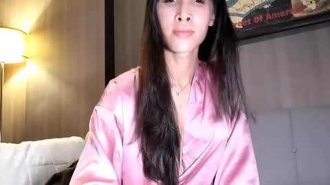 bee_thai online show from 05.04.26