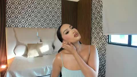 BELLA online show from 05.01.26