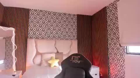 BELLA online show from 06.11.26