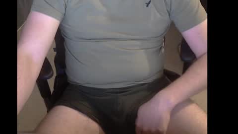 Snapshot of begood4daddie chatting on 02.03.26 begood4daddie online show from 02.03.26