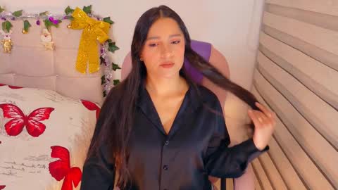 Snapshot of being__evil chatting on 01.08.26 being__evil online show from 01.08.26