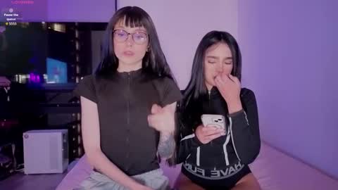 Snapshot of belaxmeganofficial chatting on 12.21.25 belaxmeganofficial online show from 12.21.25