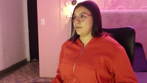 Snapshot of belen_green chatting on 02.14.26 Belen online show from 02.14.26