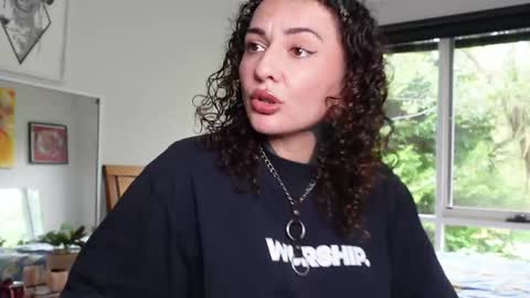 Snapshot of belen_osqura chatting on 06.03.26 Alt Aussie online show from 06.03.26