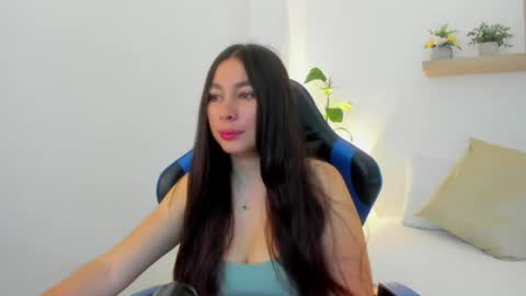 Snapshot of bella_99x chatting on 07.27.26 Bel 3 online show from 07.27.26