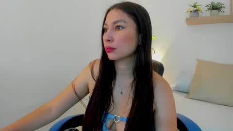 Snapshot of bella_99x chatting on 08.04.26 Bel 3 online show from 08.04.26