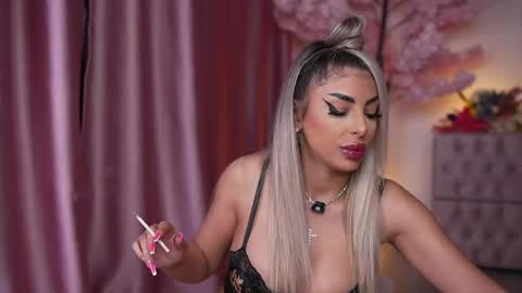 Emma  Bella online show from 05.02.26